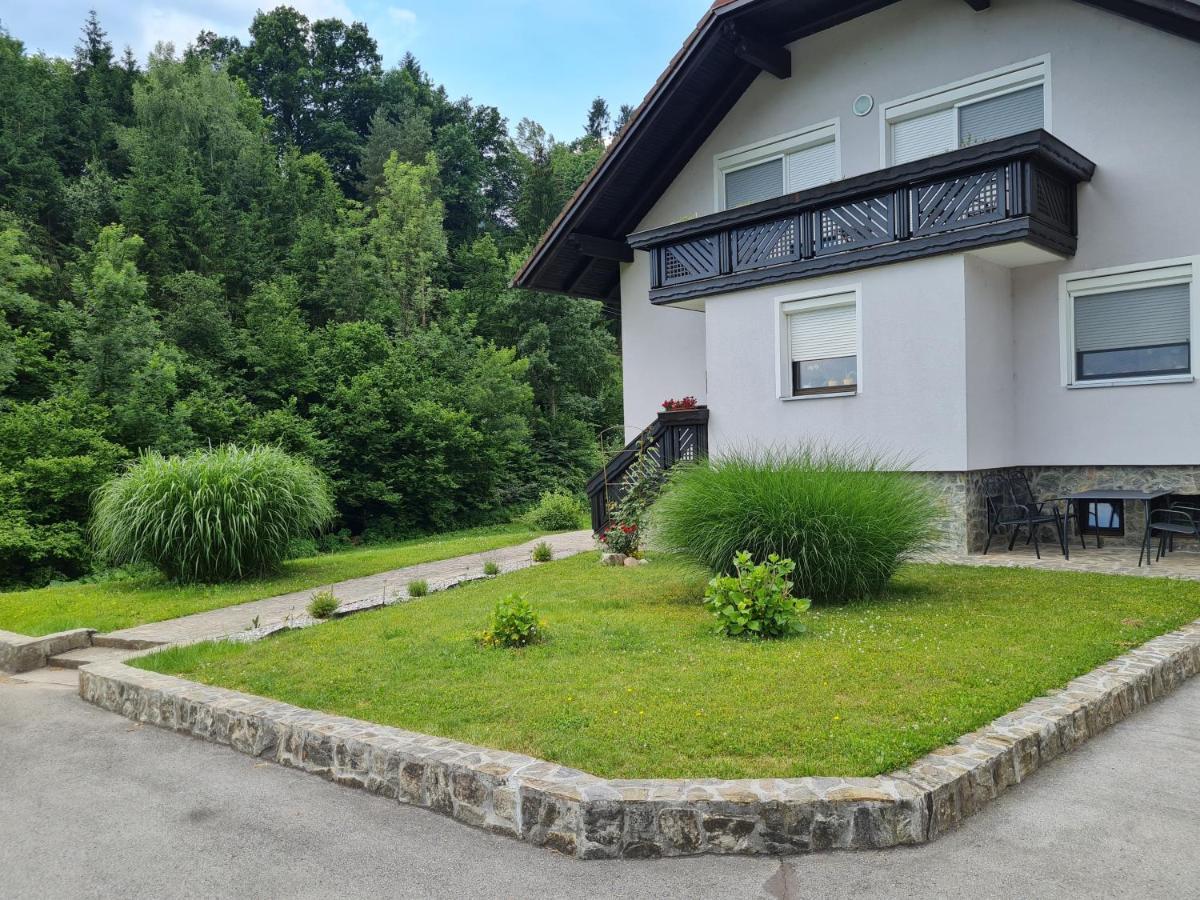 Apartma Jutersek 2+2 Libelice Exterior photo